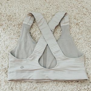 LULULEMON BRA